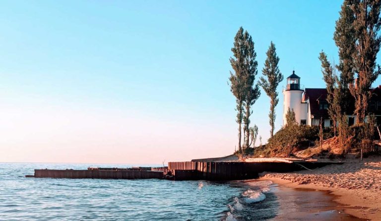 4 Lighthouses Within 45 Miles of Glen Arbor