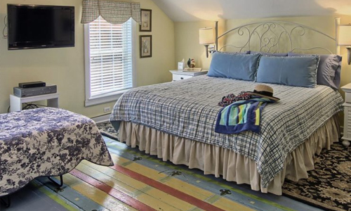Sommeil Ourse Suite (Sleeping Bear Suite) Glen Arbor Bed and Breakfast