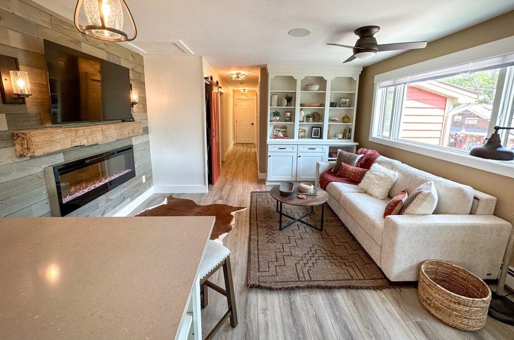 South Manitou Condo Living Room - Glen Arbor