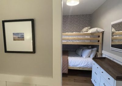 Piping Plover Suite - Bed and Breakfast Room at Glen Arbor