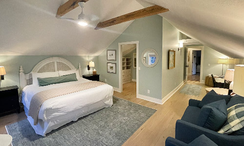Sleeping Bear Suite Bed and Breakfast Room at Glen Arbor